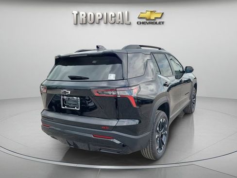New 2026 Chevrolet Equinox RS w/ Convenience Package III AWD/4WD image 3