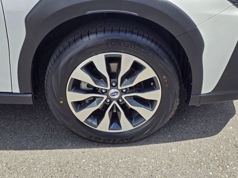 Used 2024 Subaru Outback Touring XT AWD/4WD image 9