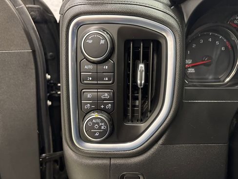 Used 2019 Chevrolet Silverado 1500 LTZ w/ LTZ Plus Package AWD/4WD image 30