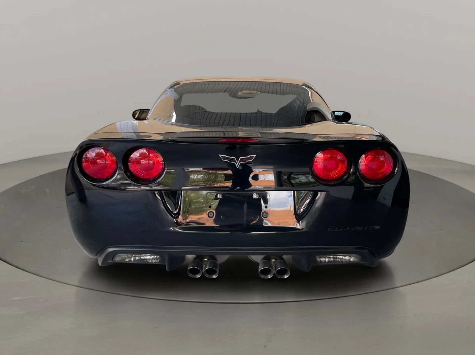 Used 2008 Chevrolet Corvette Coupe w/ Preferred Equipment Group RWD image 4