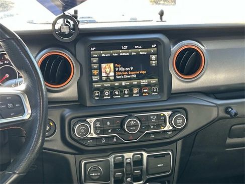 Used 2022 Jeep Gladiator Mojave w/ LED Lighting Group image 16