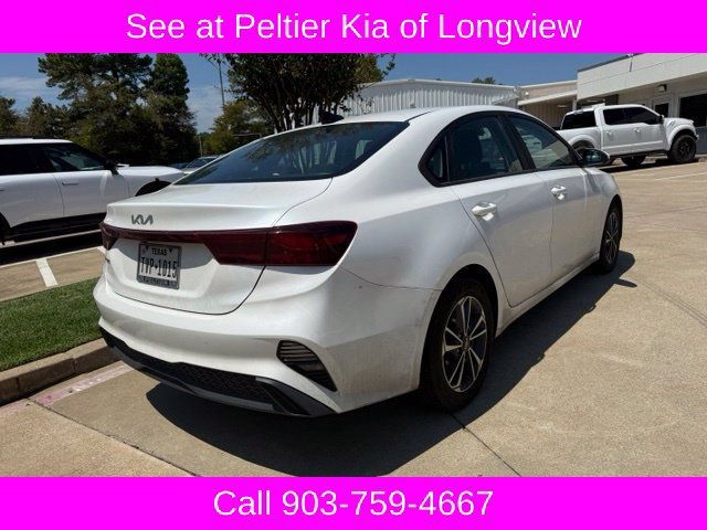 Used 2024 Kia Forte LXS FWD image 5