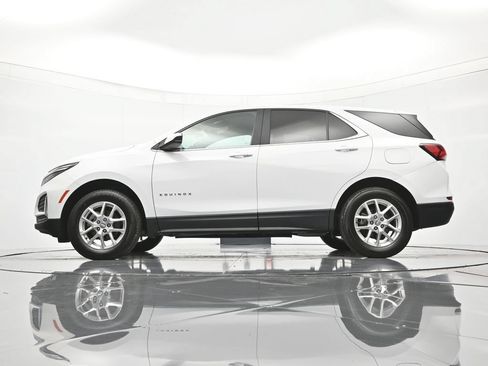 Used 2024 Chevrolet Equinox LT AWD/4WD image 43
