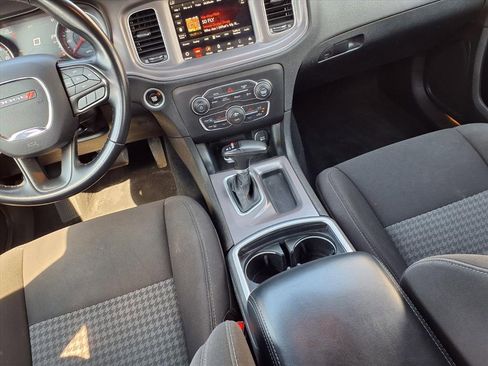 Certified 2023 Dodge Charger GT image 9