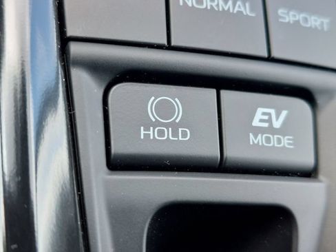 Certified 2025 Toyota Camry SE w/ Convenience Package AWD/4WD image 24