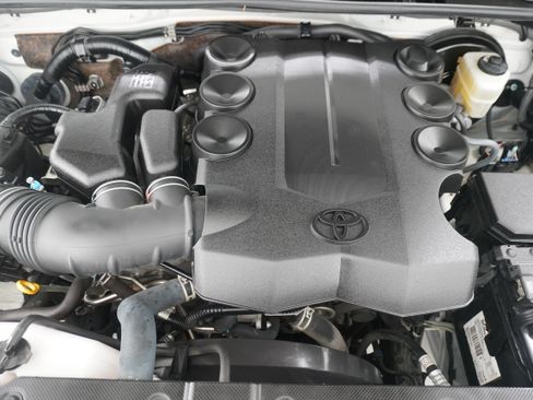 Used 2021 Toyota 4Runner Limited RWD image 34