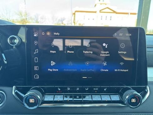 Used 2023 Chevrolet Colorado LT w/ LT Convenience Package III image 18