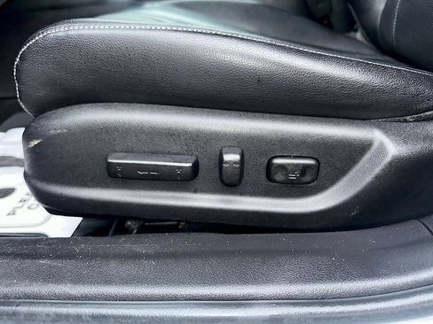 Used 2019 Acura ILX FWD image 13