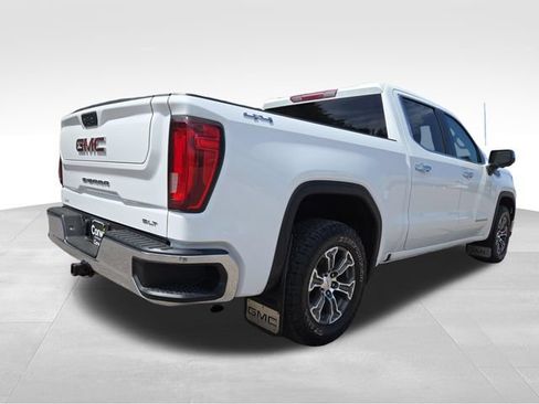 Used 2023 GMC Sierra 1500 SLT w/ SLT Convenience Package AWD/4WD image 12