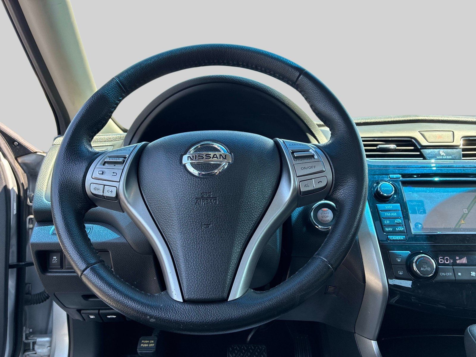 Used 2014 Nissan Altima 2.5 SV w/ Convenience Package FWD image 17
