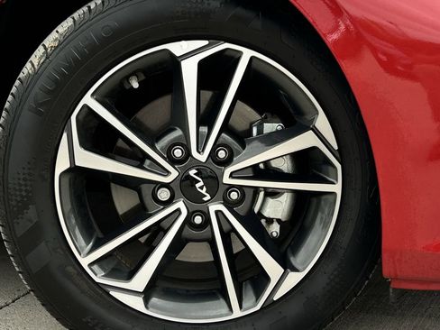 Used 2024 Kia Forte LXS image 10