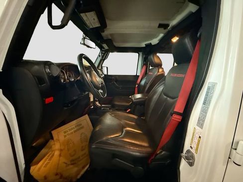Used 2017 Jeep Wrangler Unlimited Rubicon AWD/4WD image 20