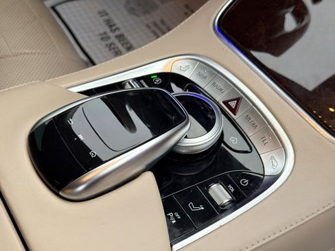 Used 2020 Mercedes-Benz S 560 Sedan w/ AMG Line Exterior image 24