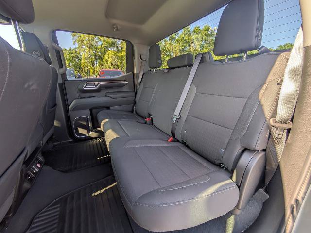 Certified 2026 Chevrolet Silverado 1500 RST AWD/4WD image 14