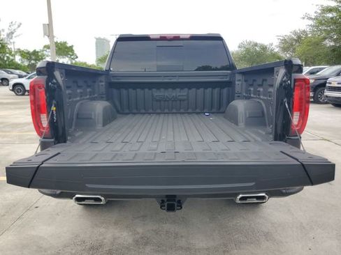 Certified 2026 GMC Sierra 1500 AT4 w/ AT4 Premium Package AWD/4WD image 10