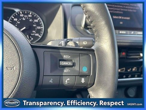 Certified 2022 Nissan Rogue SV w/ SV Premium Package image 23