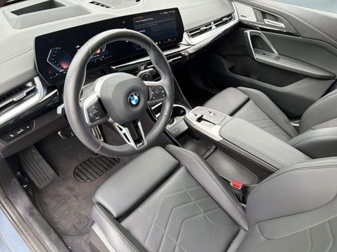 Used 2025 BMW X2 xDrive28i w/ Premium Package AWD/4WD image 4