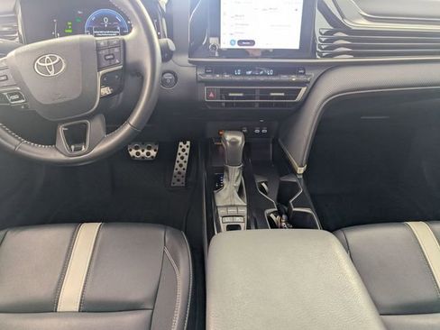 Used 2025 Toyota Camry SE w/ Convenience Package FWD image 61