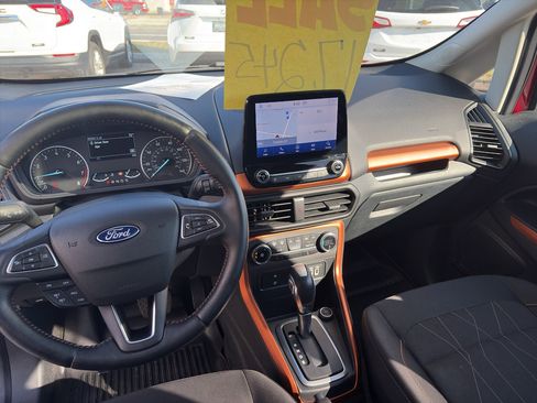 Used 2021 Ford EcoSport SE w/ SE Convenience Package FWD image 11