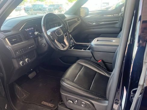 Used 2021 GMC Yukon Denali AWD/4WD image 9