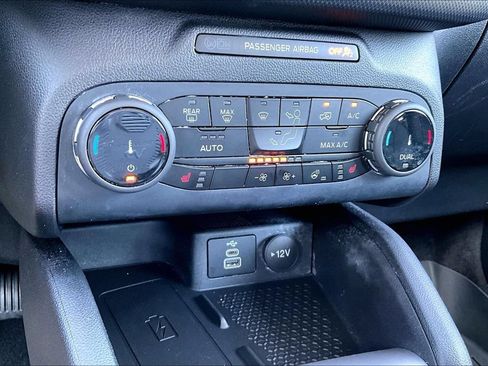 Used 2024 Ford Bronco Sport Outer Banks w/ Tech Package AWD/4WD image 31