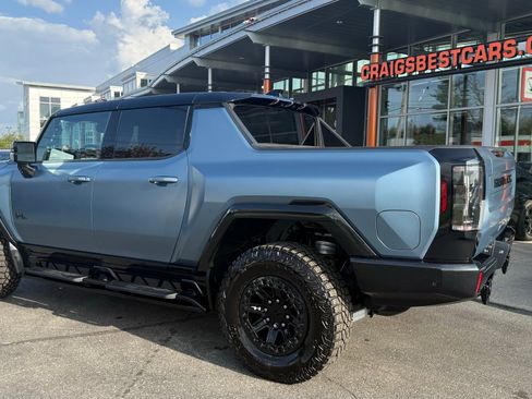 Used 2024 GMC Hummer EV 3X w/ Omega Edition AWD/4WD image 8