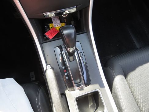 Used 2015 Honda Accord Sport image 23