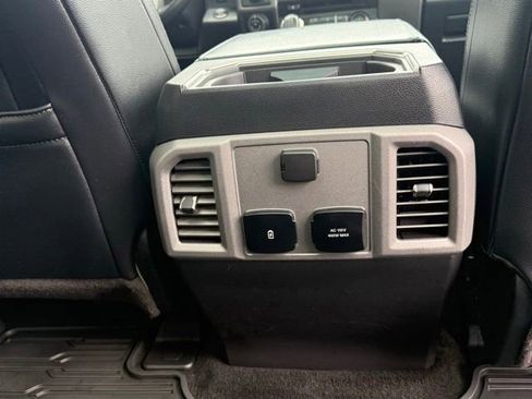 Used 2018 Ford F150 Raptor w/ Equipment Group 802A Luxury AWD/4WD image 22