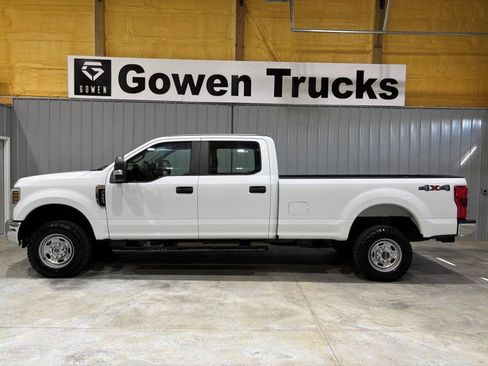 Used 2018 Ford F350 XL image 2