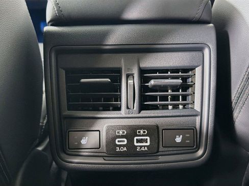 New 2026 Subaru Outback Limited AWD/4WD image 27