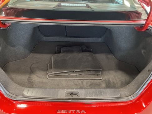 Used 2025 Nissan Sentra SV image 27