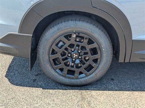 New 2025 Mitsubishi Outlander Trail Edition image 5