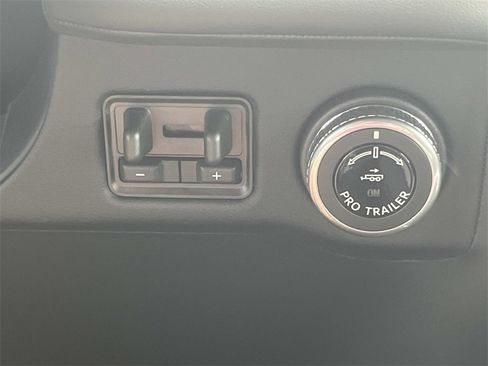 New 2025 Lincoln Navigator Reserve w/ Jet Appearance Package image 27