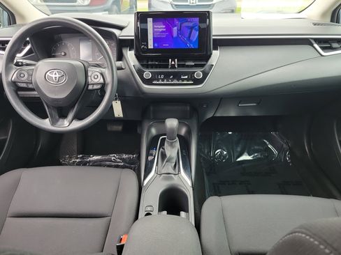 Used 2024 Toyota Corolla LE FWD image 9