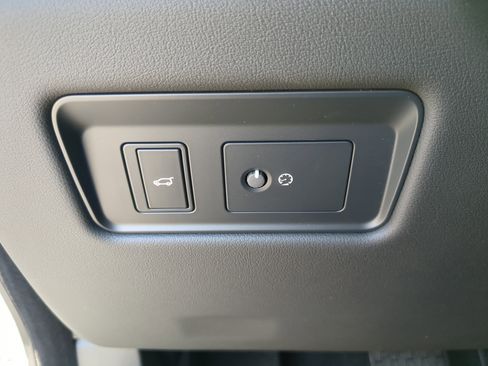 New 2026 Jaguar F-PACE R-Dynamic S image 24