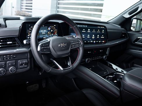 Used 2025 Chevrolet Tahoe RST w/ RST Capability Package image 7