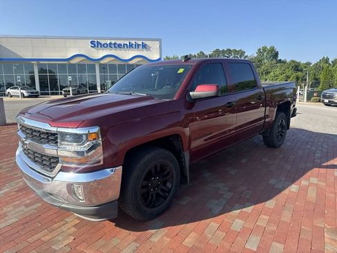 Used 2017 Chevrolet Silverado 1500 LT w/ All Star Edition RWD image 4