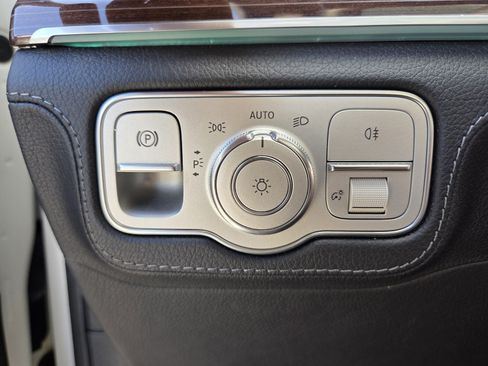 Used 2023 Mercedes-Benz GLE 450 4MATIC image 22