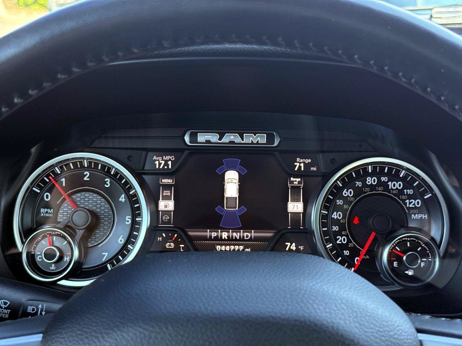 Used 2022 RAM 1500 Big Horn w/ Night Edition AWD/4WD image 25