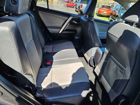 Used 2014 Toyota RAV4 Limited AWD/4WD image 13