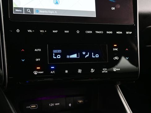 Certified 2023 Hyundai Tucson Limited AWD/4WD image 21