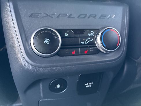 Used 2025 Ford Explorer ST w/ Sun And Sound Package AWD/4WD image 18