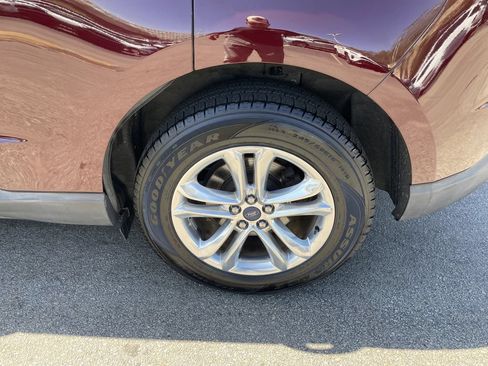 Used 2018 Ford Edge SEL w/ Equipment Group 201A AWD/4WD image 10