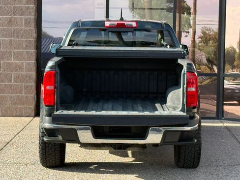 Used 2017 Chevrolet Colorado LT w/ Luxury Package, Chrome AWD/4WD image 29