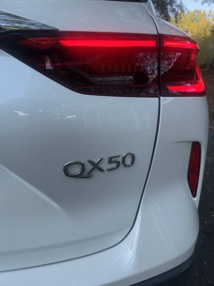 Used 2020 INFINITI QX50 Luxe AWD/4WD image 7