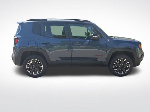Used 2023 Jeep Renegade Trailhawk AWD/4WD image 8