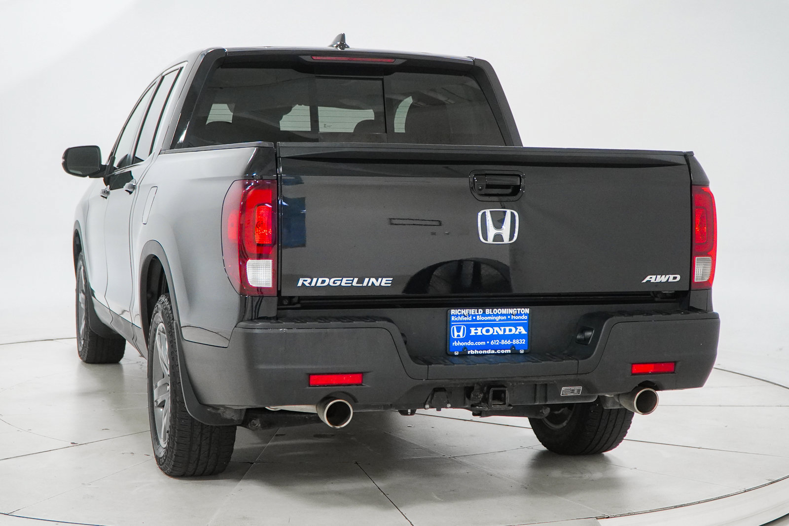 Used 2023 Honda Ridgeline RTL image 8