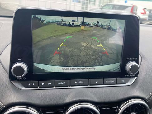 Used 2022 Nissan Sentra SV FWD image 21
