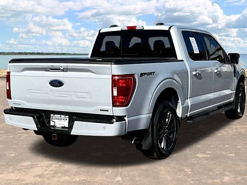 Used 2022 Ford F150 XLT w/ Equipment Group 302A High image 8