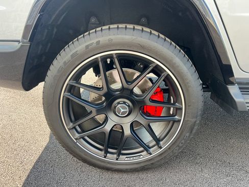 Used 2026 Mercedes-Benz G 63 AMG 4MATIC image 40